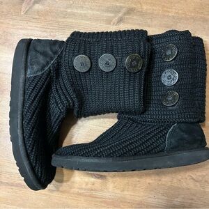 UGG AUSTRALIA CARDY BOOTS Women's Classic Knit 5819, size 7